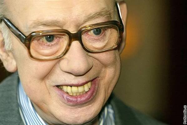 Horst Tappert, známý jako inspektor Derrick, sloužil u SS