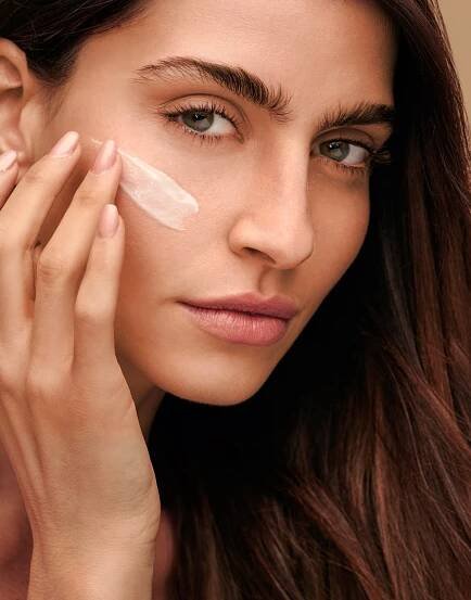 face cream with hyaluronic acid - buy online