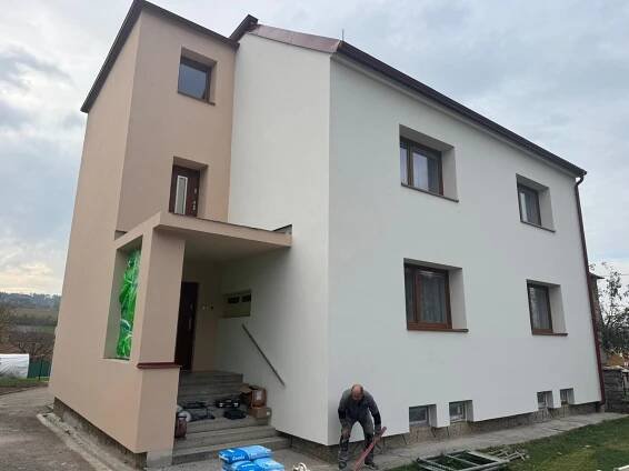 Roofman - Střechy a stavby na klíč| Rekonstrukce RD Trnávka , střecha vč izolace a zateplení fasády_dotace