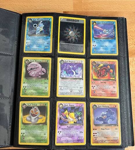 Pokémon TEAM ROCKET rozpracovaný set - vč. HOLO BLASTOISE