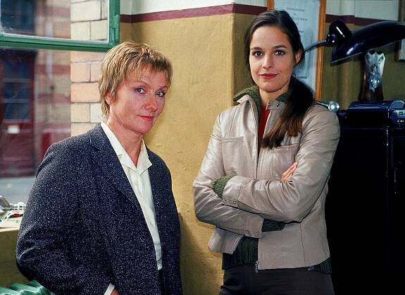 Dvojí nasazení Berlín - Z filmu - Ruth Reinecke, Helen Zellweger