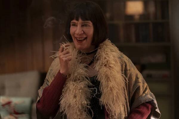 Ratchedová - Pilotní díl - Z filmu - Amanda Plummer