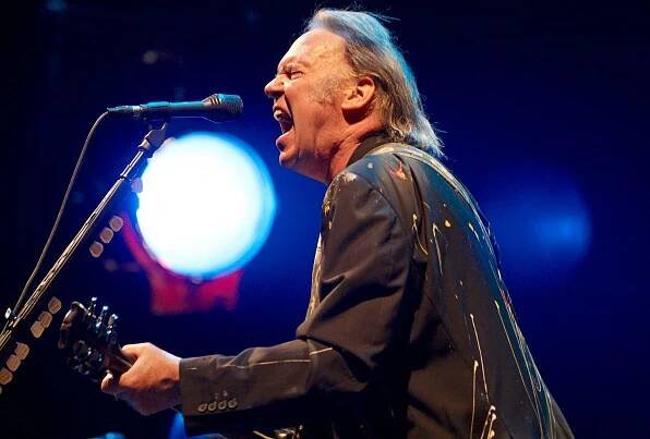 Neil Young, St. Paul