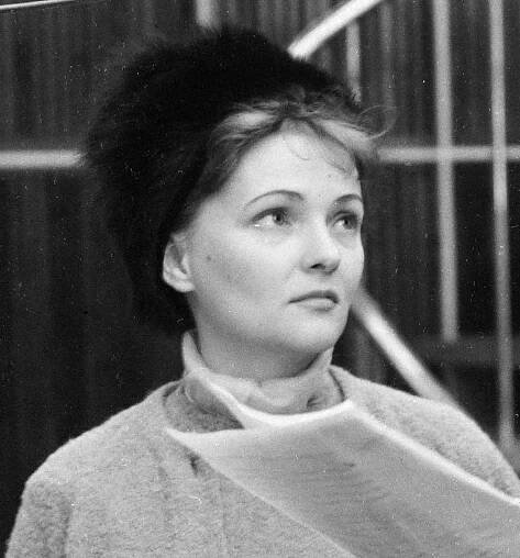 Éva Örkényi