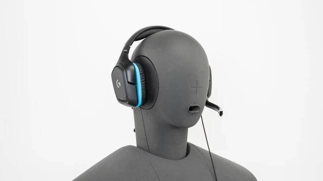 Logitech G432 Angled Picture