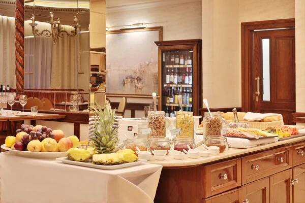 Official Website Restaurace a bar Elements Karlovy Vary by Axxos Hotels