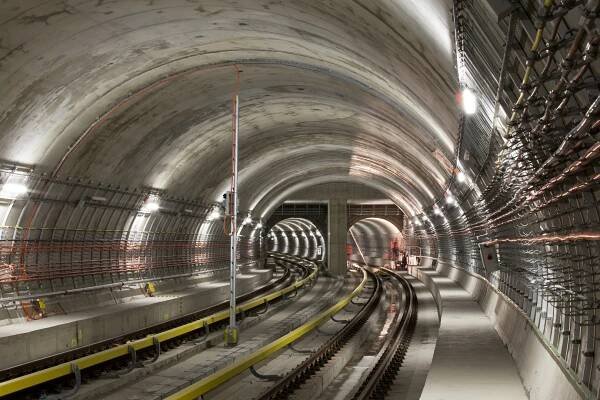 Praha, Prodloužení metra V.A | HOCHTIEF