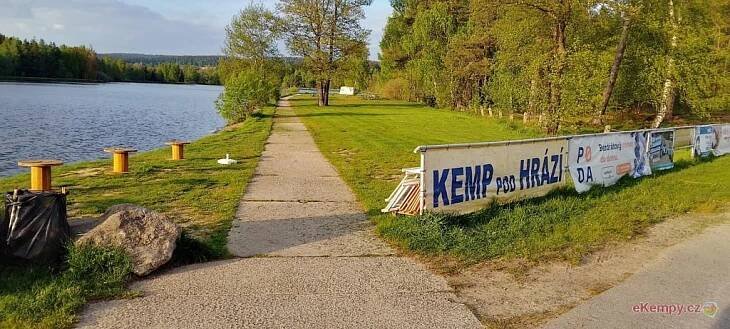 Kemp Pod Hrází Velké Dářko - Škrdlovice, Žďár nad Sázavou | CzechCamping.com