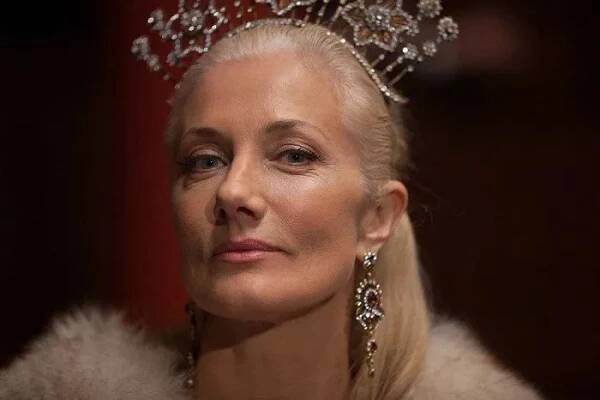 Joely Richardson