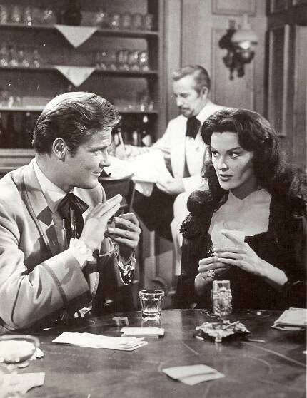 Roger Moore Cousin Beau – Ed Robertson