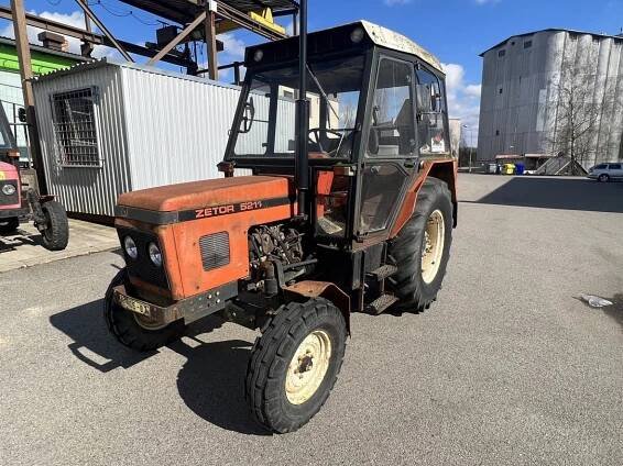 Traktor Zetor Z 5211 (2) – Set Auctions