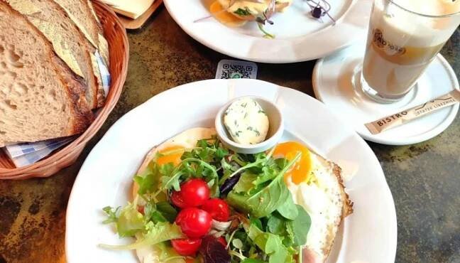 Bistro Statek Libeznice Snidaňova Restaurace - Družstevní 32