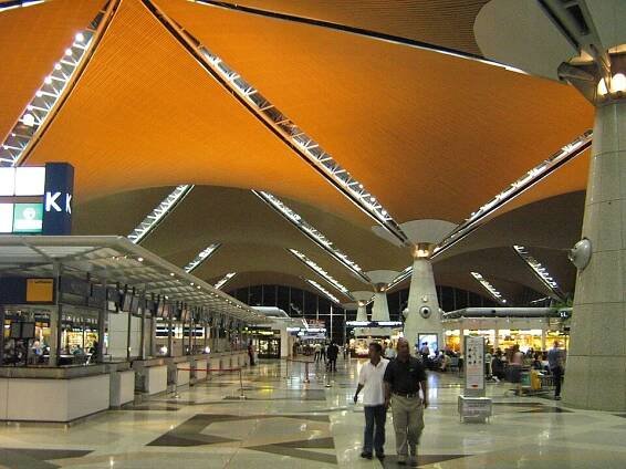 Flughafen Kuala Lumpur – Wikipedia