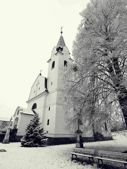 V sobotu ráno překvapila obyvatele Horních Heršpic sněhová nadílka.