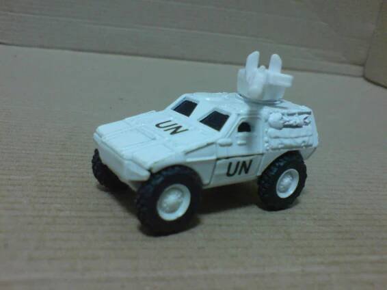 Maisto-Panhard VBL 4x4 - Modely automobilů