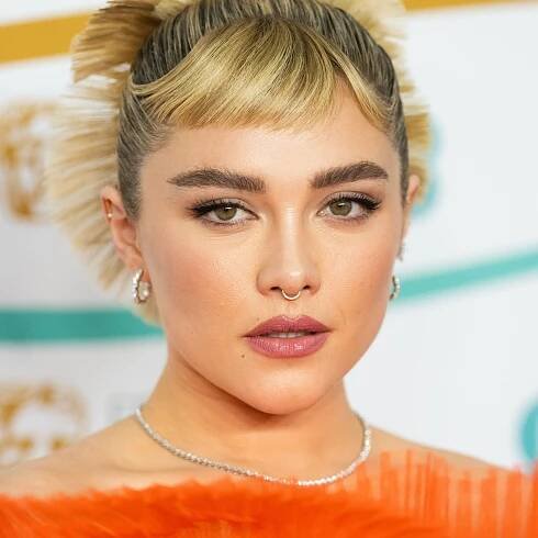 Florence Pugh Wore Yet Another Updo You Need to See From Every Angle