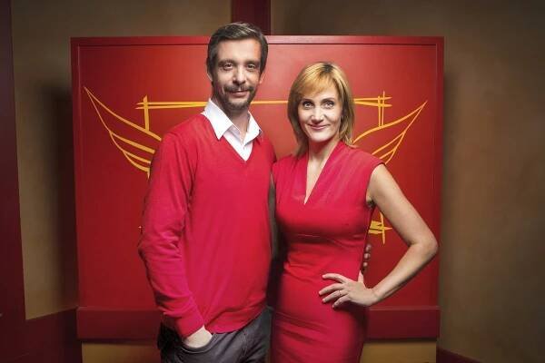 Ester Janečková a Martin Kavan jako pošťák Ondra v Poště pro tebe