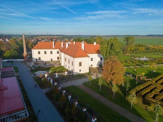 Kam o víkendu na Třebíčsku: ožije zámek a otevře se mlýn i pohádkový les