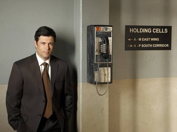 Scoundrels - Promo - Carlos Bernard