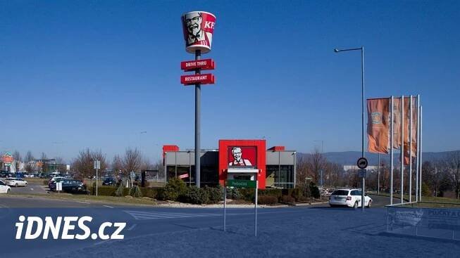 Turisté po cestě z hor nebudou hladovět, u dálnice rostou rychlá občerstvení - iDNES.cz