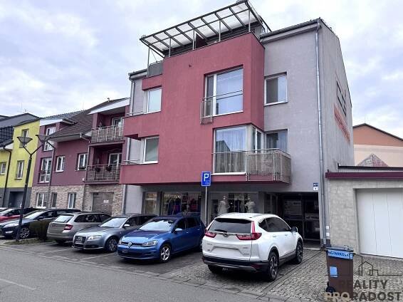 Prodej bytu 1+kk 38 m⊃2; Příční, Hodonín | REALITY PRORADOST s.r.o 