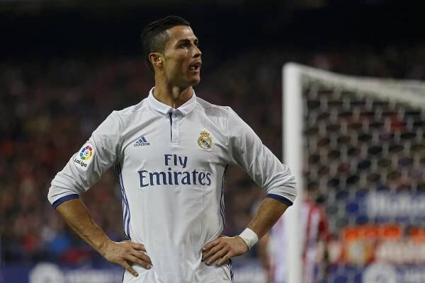 V šlágri večera privíta Sevilla Juventus, Cristiano Ronaldo sa predstaví na ihrisku svojho Sportingu