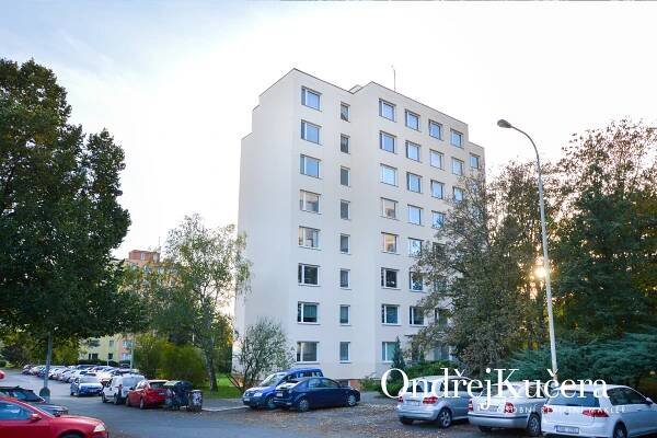 Byt v Tróji k pronájmu - Ondřej Kučera - osobní realitní makléř | Více jak čtrnáct let zkušeností na trhu s realitami. 