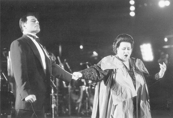 Barcelona pláče a Freddie Mercury ji vítá v nebi! Zemřela operní pěvkyně Montserrat Caballé