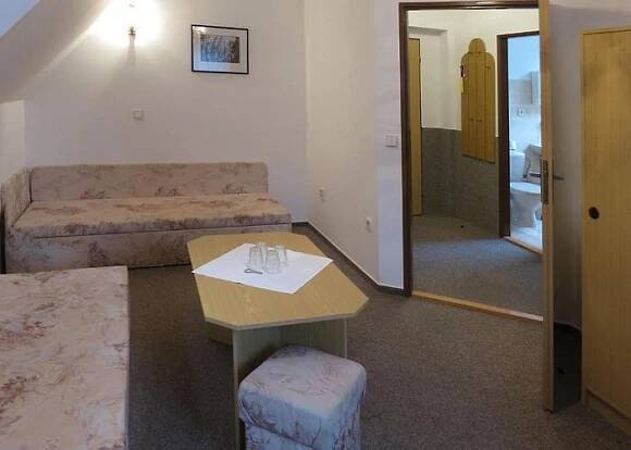 °PENSION SKALY TEPLICE NAD METUJÍ 3* (Česká republika) - od 69 € | BOOKED