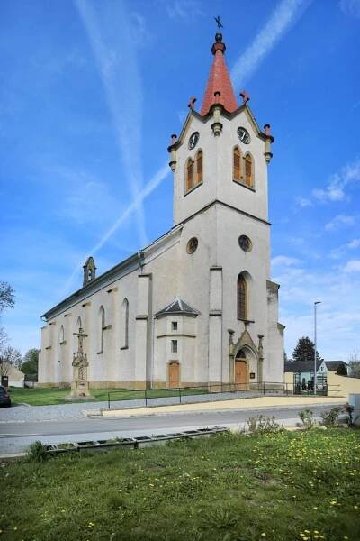 Kostel sv. Markéty v Lukové