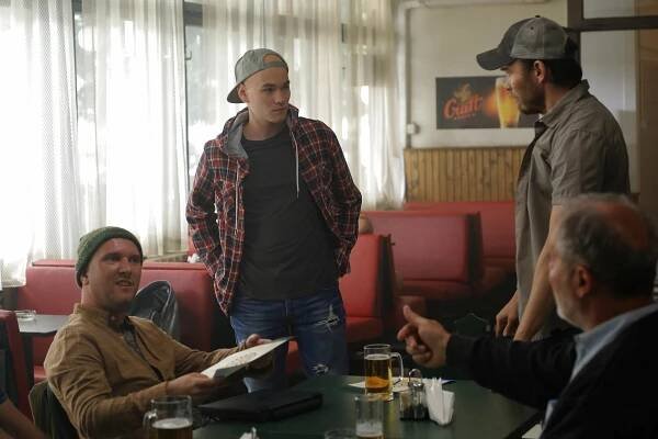 A Nagy Fehér Főnök - Episode 5 - Z filmu - István Dankó, Krisztián Csákvári, Tamás Lengyel