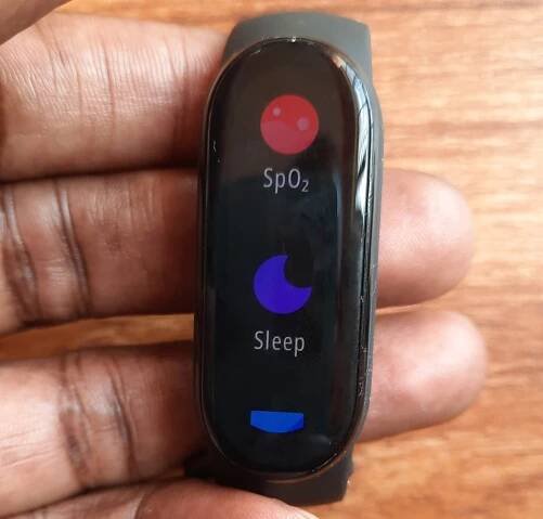 Mi Band 6 Review: The Perfect Fitness Tracker?
