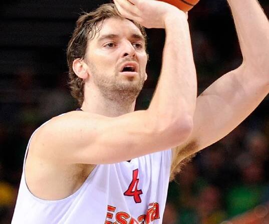 Pau Gasol Biography - Facts, Childhood, Family Life & Achievements