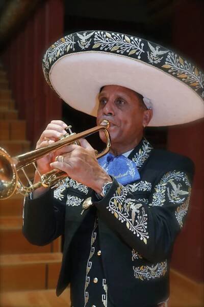 Mariachi Quetzal