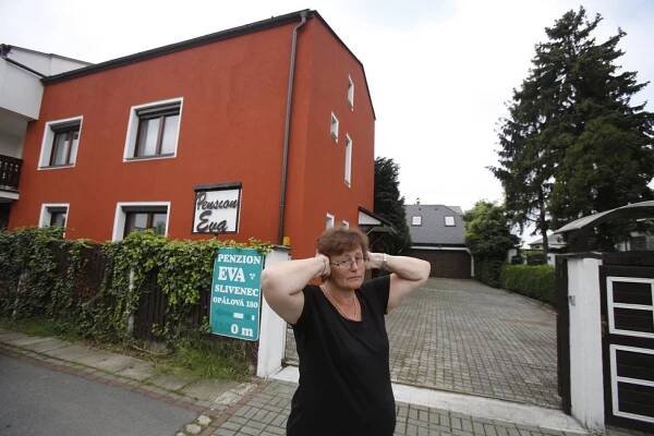 Ombudsman Blesku řešil »případ kohout«: Kokrhání vyhání hosty z penzionu!