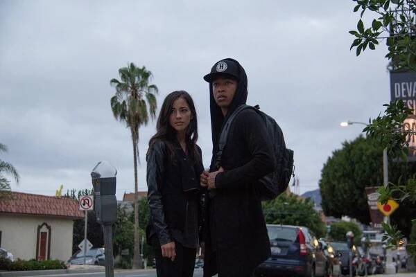 Sleight - Z filmu - Seychelle Gabriel, Jacob Latimore