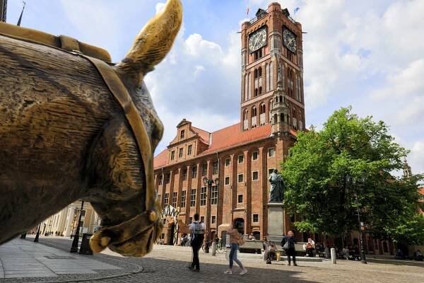 Toruń City Guide