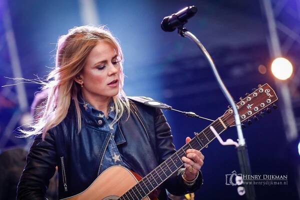 Ilse DeLange