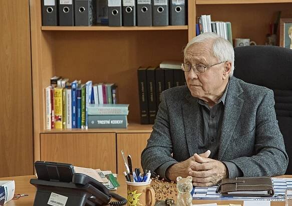 Policie Modrava - Nehoda (S02E01) (2017) | Tvůrci | ČSFD.cz