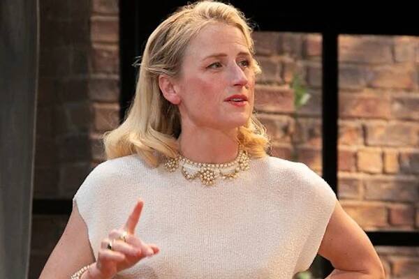 Interview: Mamie Gummer Gives Grace Kelly’s Character a Makeover in Dial M for Murder