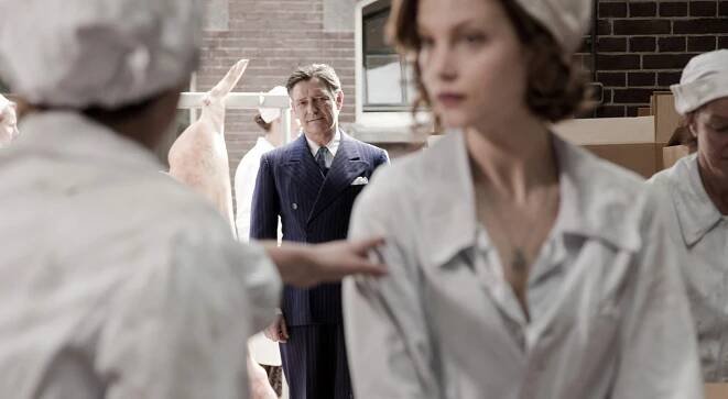 Sylvia Hoeks