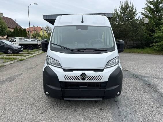 CITROEN JUMPER L4H2 HEAVY 6 míst 2024 - Dodávky Morava.cz
