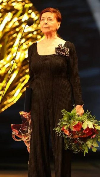 29. Ceny Thálie jsou rozdány: Místo nemocného Františka Němce přebírala cenu jeho dcera!
