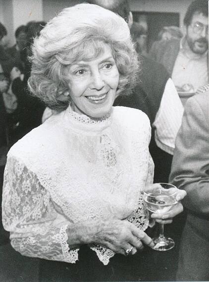 Randila s Voskovcem i Werichem a ráda pařila. Herecká hvězda (83) se čtyřikrát vdávala, poslední muž byl o 30 let mladší