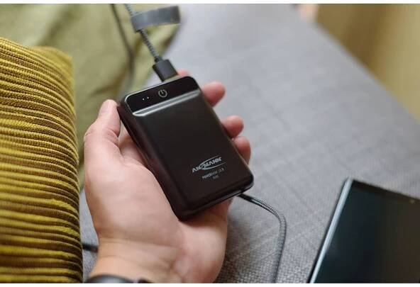 Ansmann PB10.8 mini powerbanka Li-Pol, 10000 mAh, Smart IC, microUSB, USB, černá, Indikátor stavu : Půhy.cz