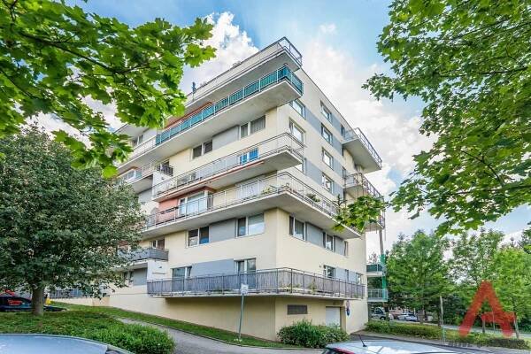 Prodej Byt 2+kk, R.A. Dvorského, Praha 10 - Horní Měcholupy