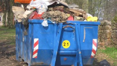 Rokycany začnou svážet objemný odpad. Město přistaví kontejnery