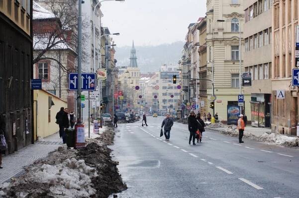 Uzavírka Žitné ulice v Praze: Kvůli ledu!