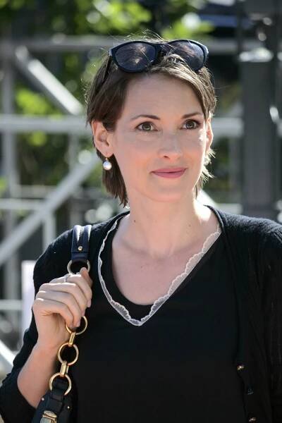 Súbor:Winona Ryder.jpg – Wikipédia