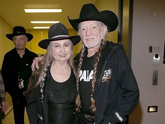 Willie Nelson devadesátiletý | [BlueGrass CZ] bgcz.net